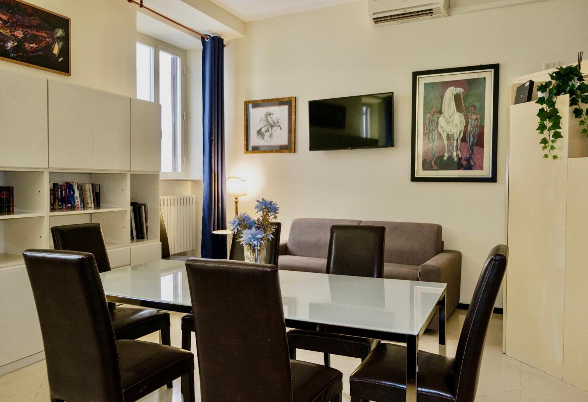 Central Apartment - Walk To Navona - Full Kitchen - Fast Wi-Fi & A-C, Rome